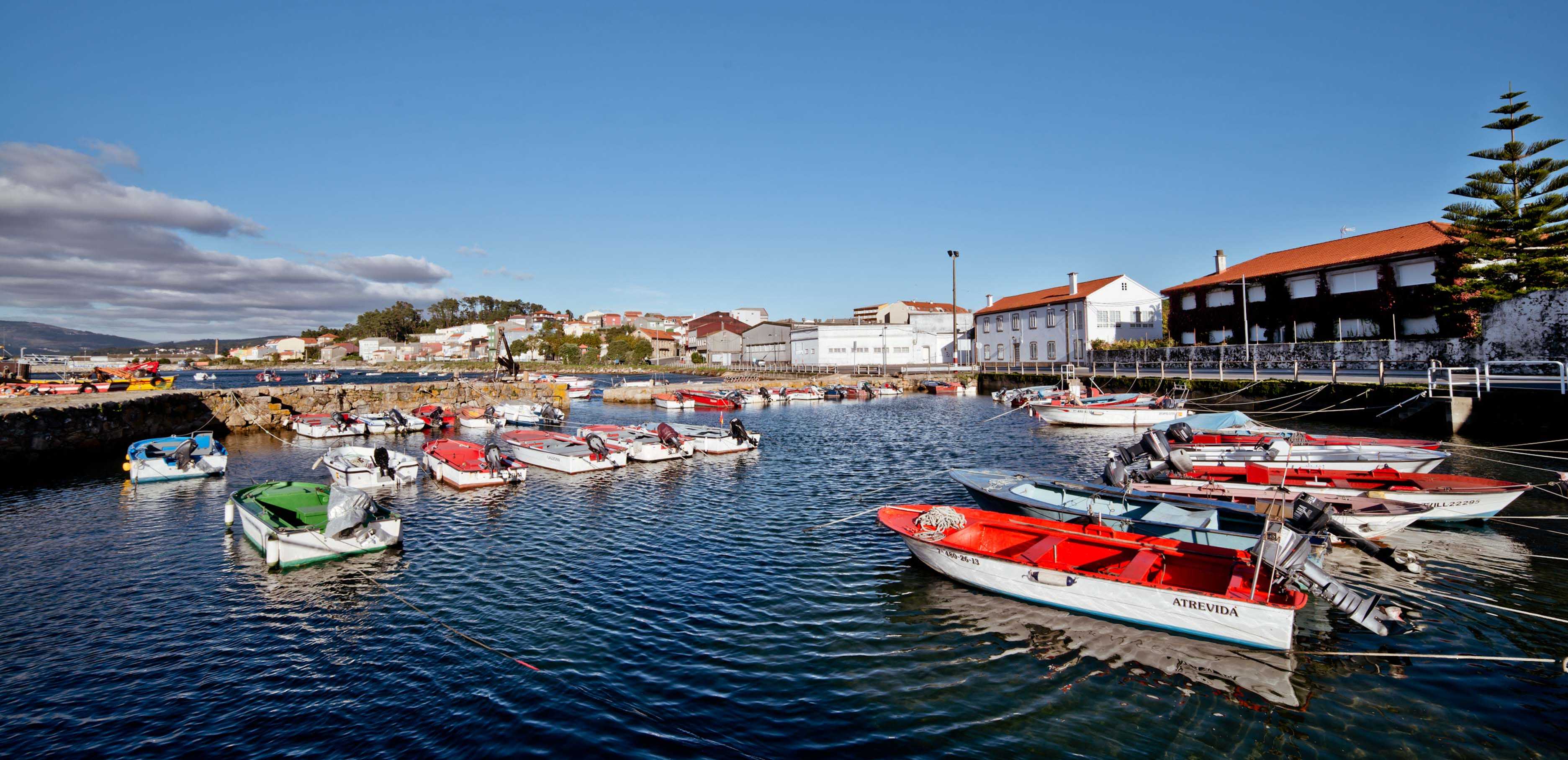 Boiro Turismo - Porto, lonxa e vila mariñeira de Cabo de Cruz
