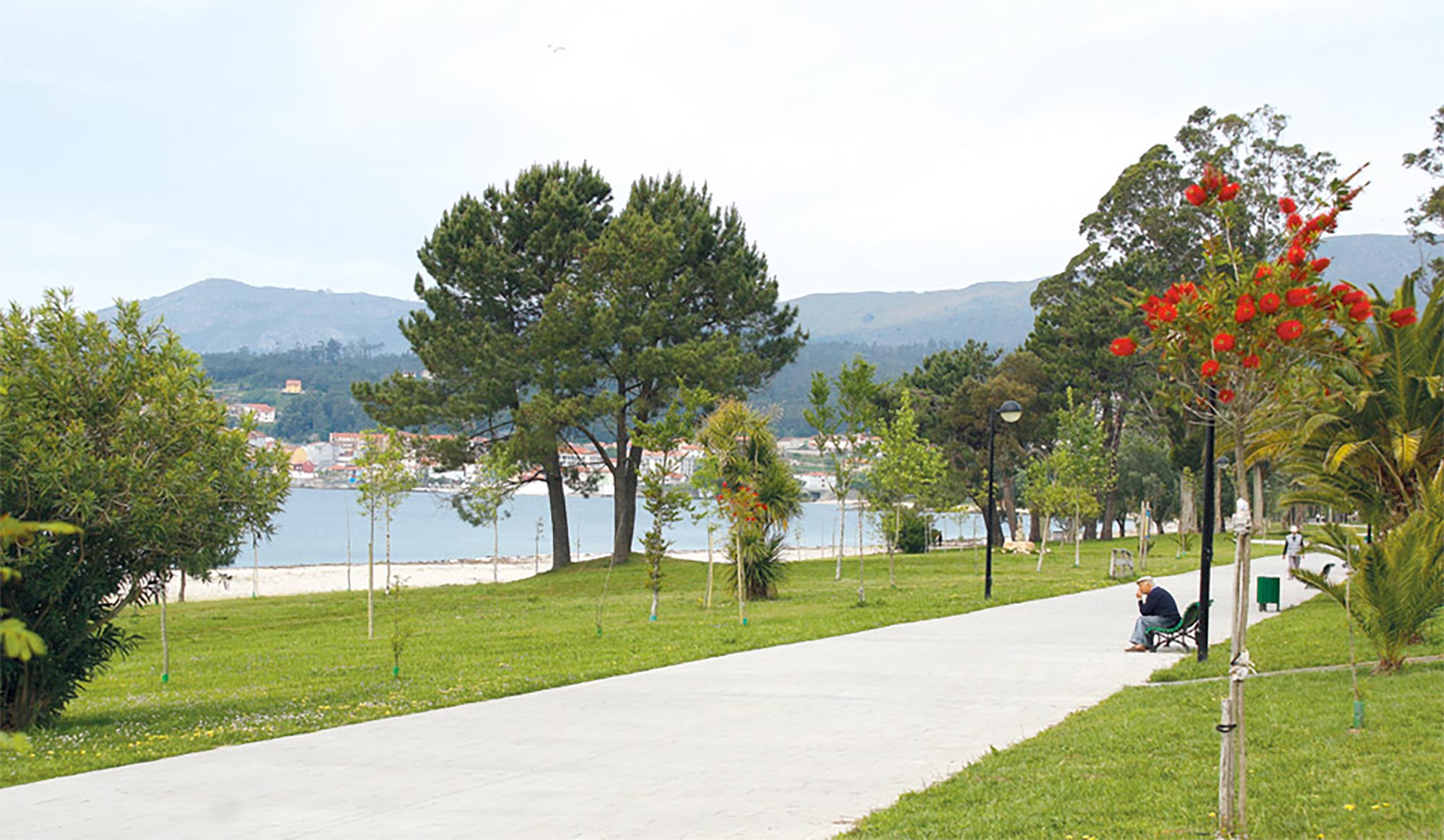 Boiro Turismo - Paseo marítimo de Barraña